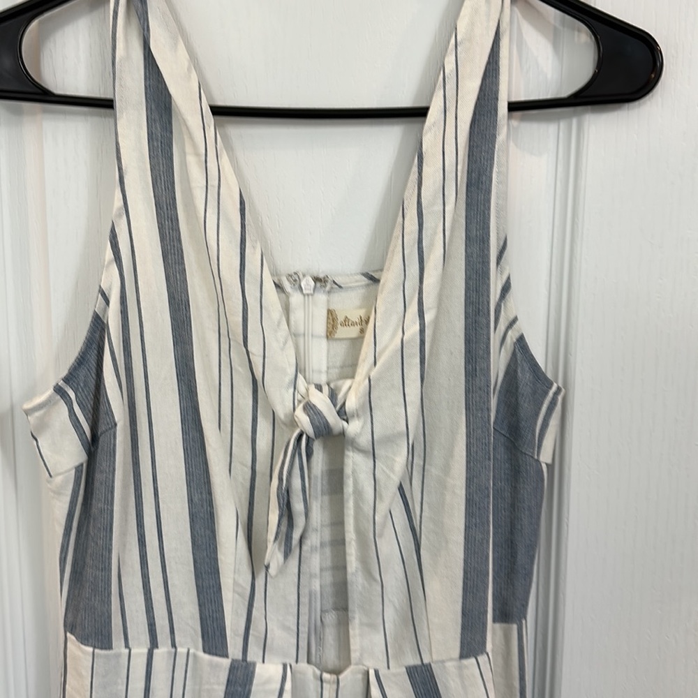 Altar’d state jumpsuit, small size